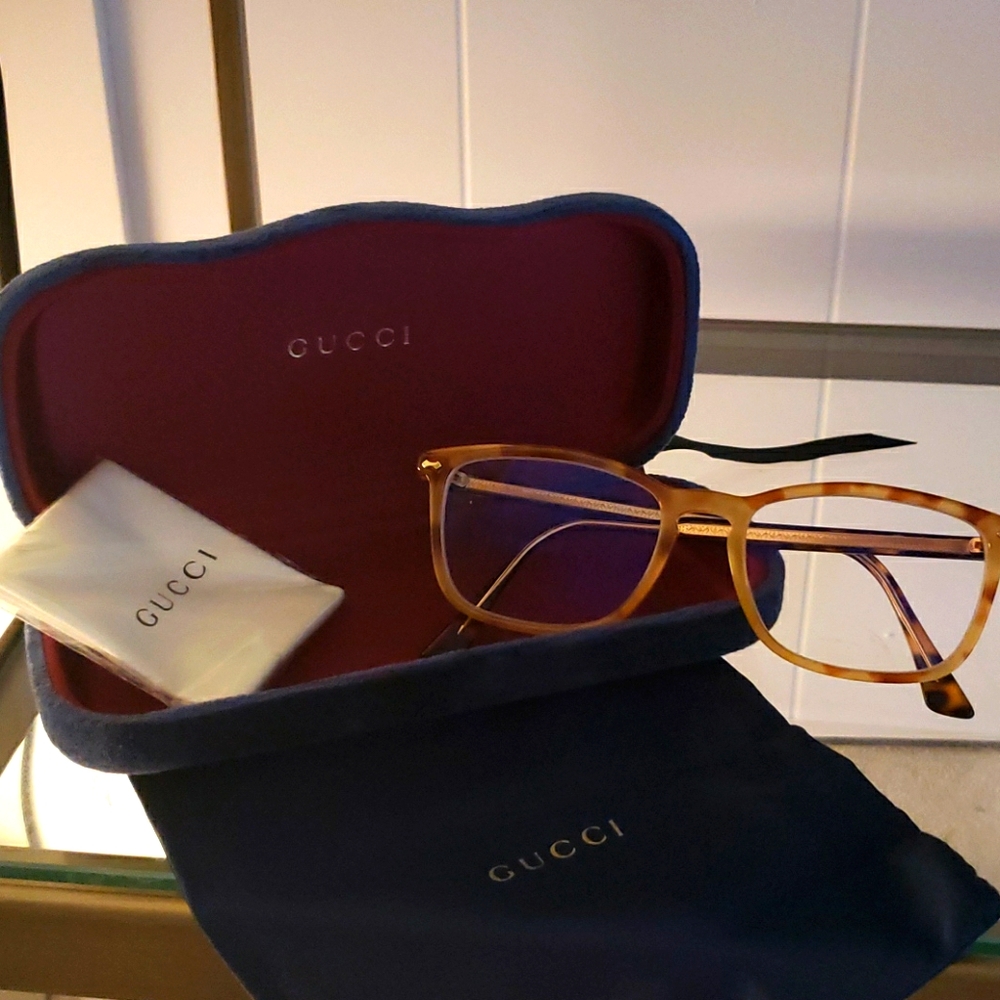 GUCCI Tortoise Frame